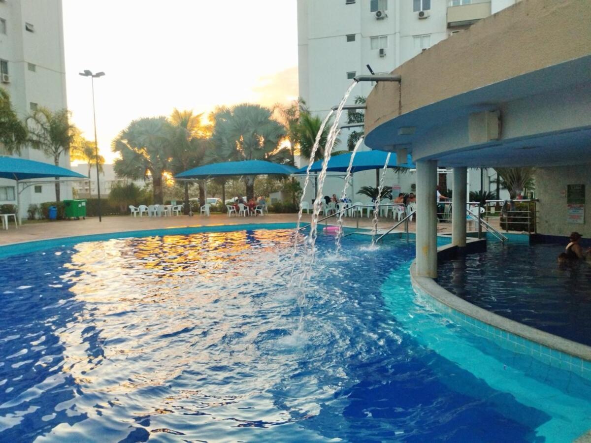 Lagoa Quente - De 2 Quartos Em Apartamento Caldas Novas