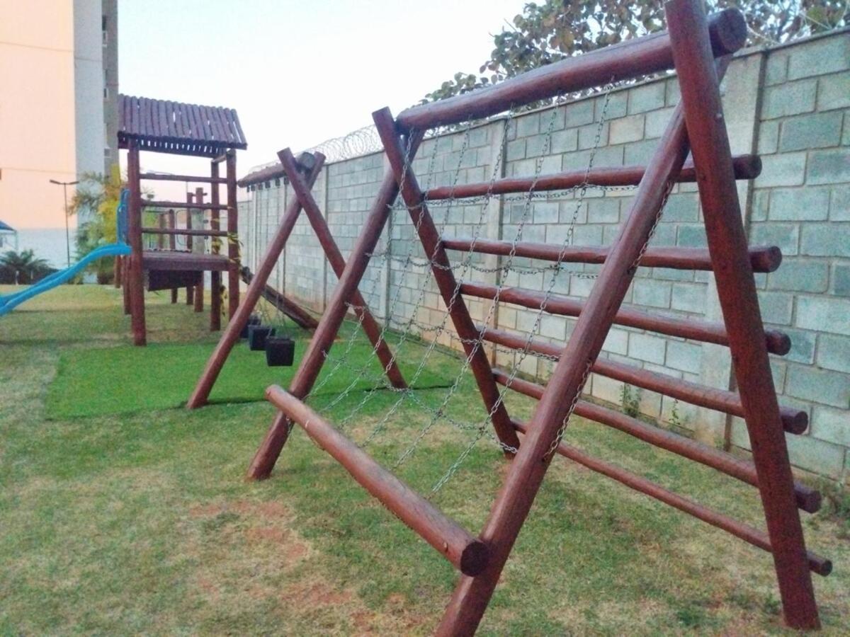 Apartamento Lagoa Quente - De 2 Quartos Em