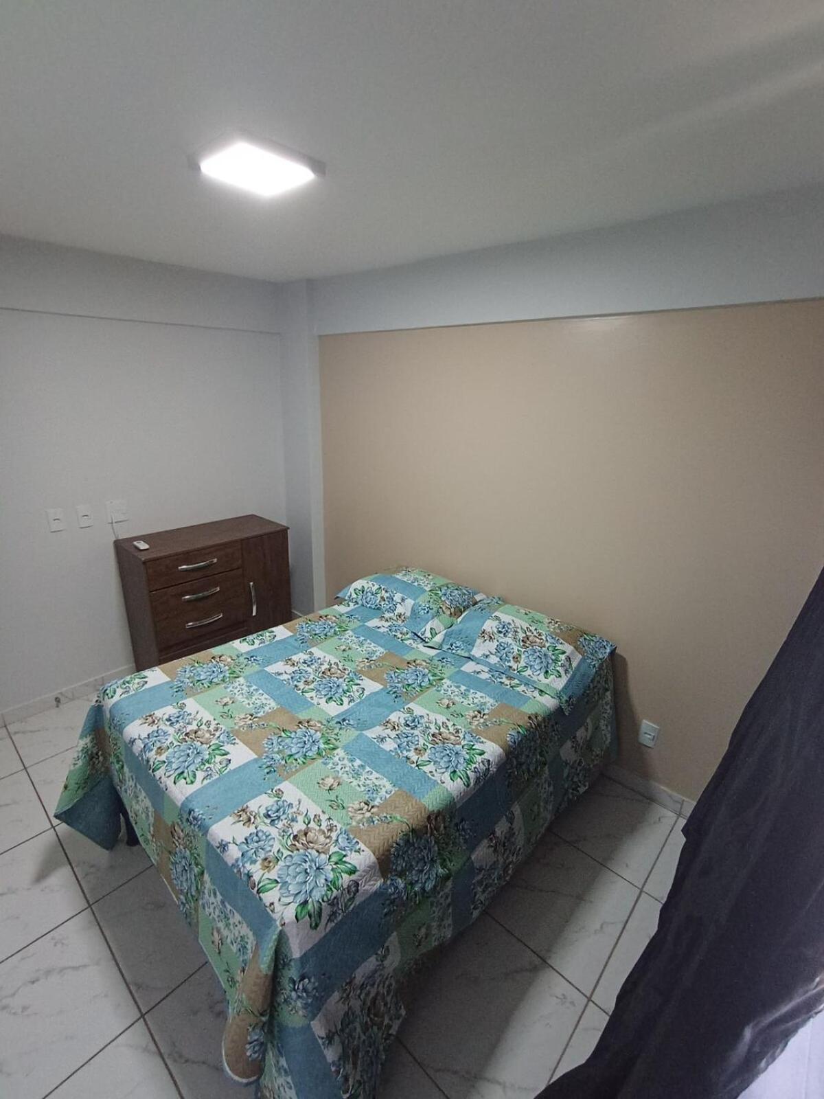 Lagoa Quente - De 2 Quartos Em Apartamento
