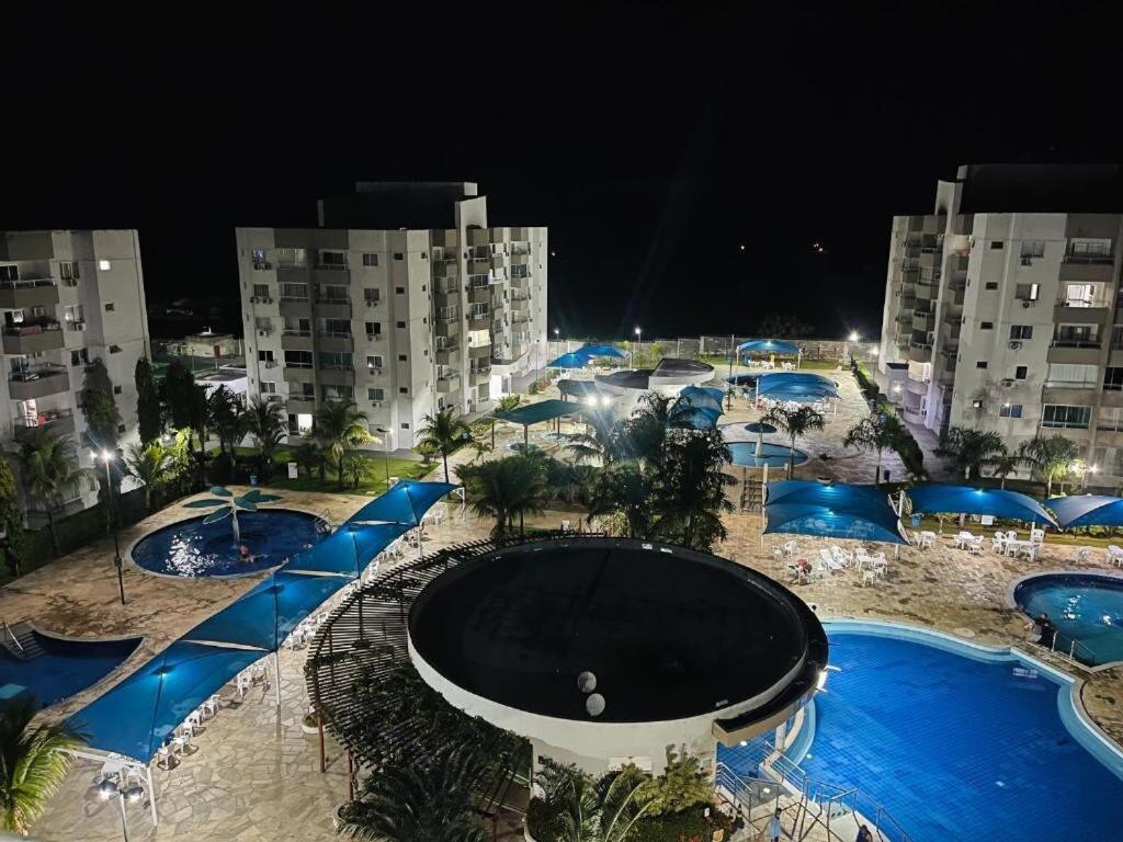 Lagoa Quente - De 2 Quartos Em Apartamento